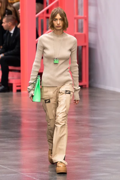 Look 6